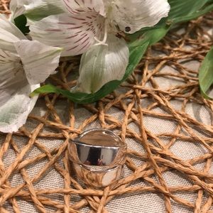 Silpada .925 Sterling Silver criss cross ring s:9